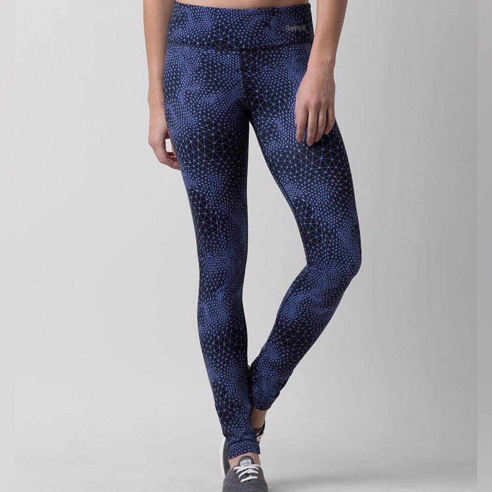 🐺Tuff Athletics Blue and Black Leggings with Geometric Pattern